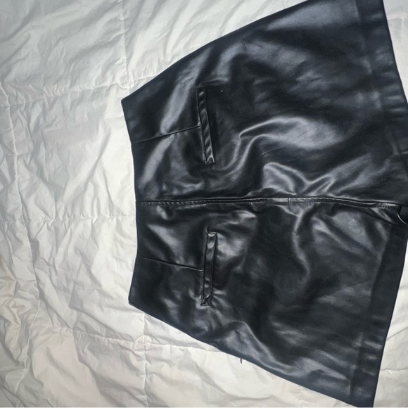 Meshki Leather Shorts - Picture 6 of 6